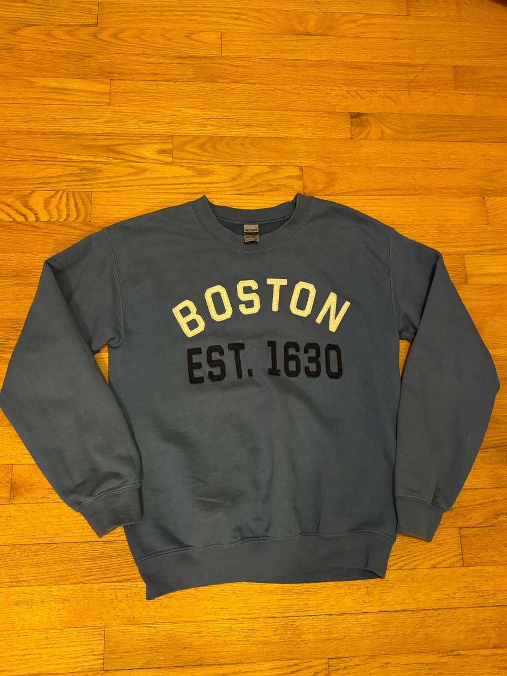 Boston crewneck women’s